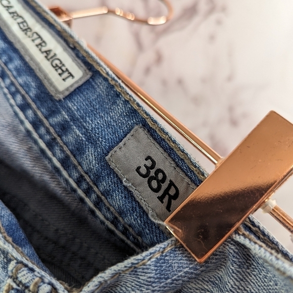 BKE Jeans Mens 38 X 31 Carter Straight Light Wash Distressed Destroyed Flawed - Picture 4 of 15